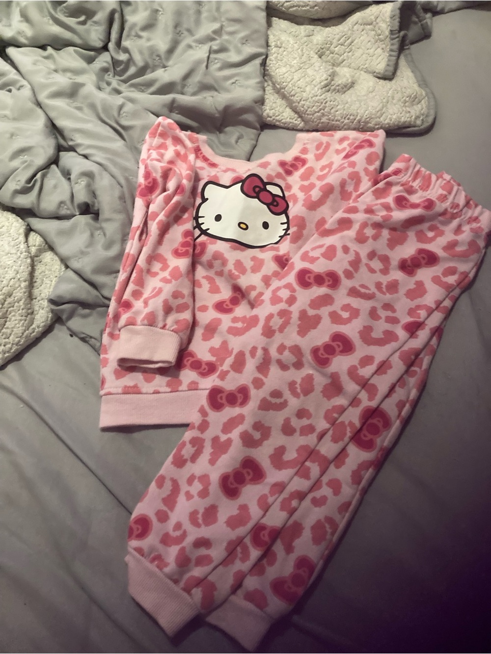 Hello Kitty Pink Leopard-Print Fleece Pajama Set